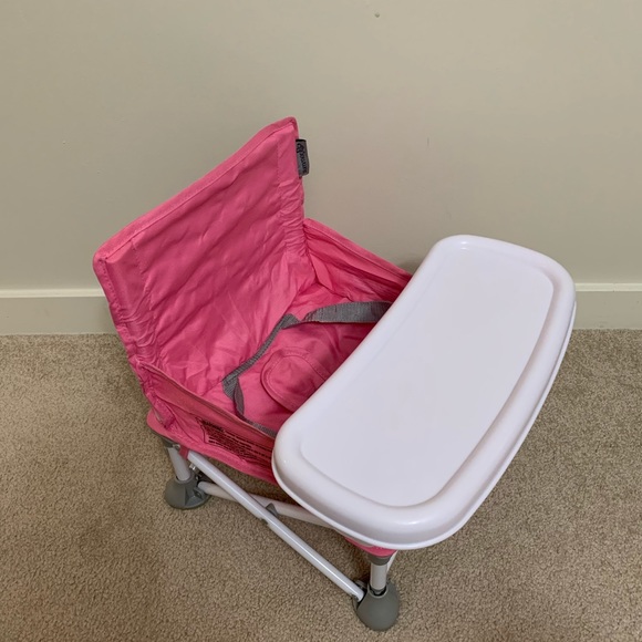 Summer Infant Pop N’ Sit Portable Booster, Pink - Picture 4 of 7